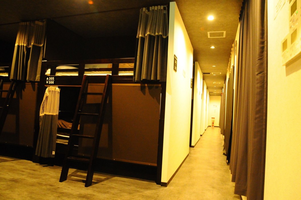 Lore Hostel Doutonbori 20/99