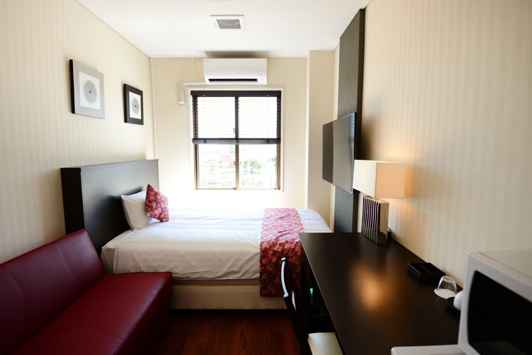 Phoenix Park Hotel 67/100