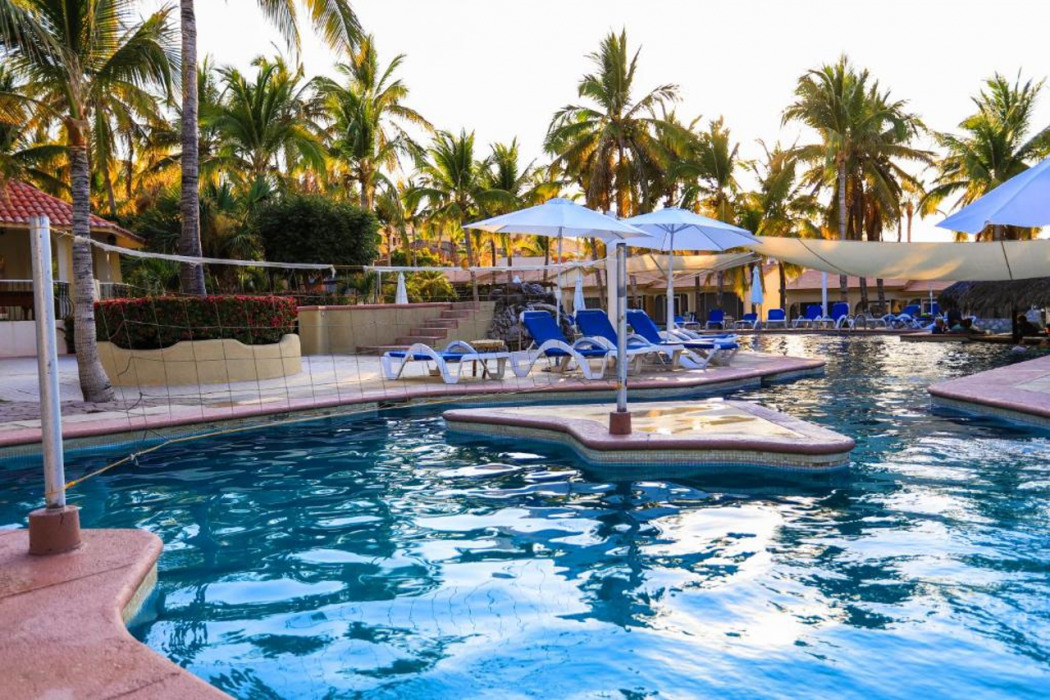 Buena Vista Oceanfront & Hot Springs Resort 15/15