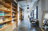 The Kitchen Hostel Ao 19/74