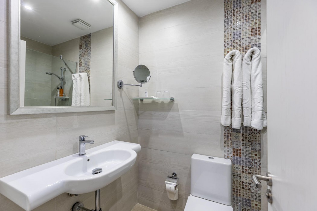 Hoposa Niu Hotel 28/32