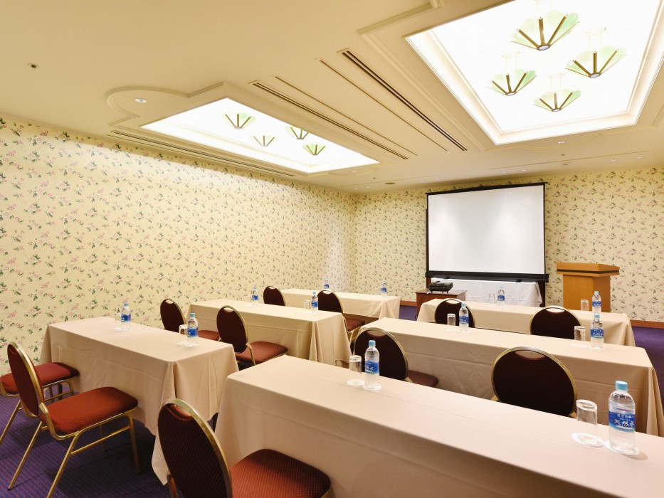 Hotel Crown Palais Chiryu 30/69