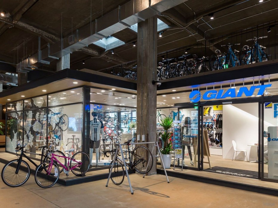 Onomichi U2 Hotel Cycle 19/78