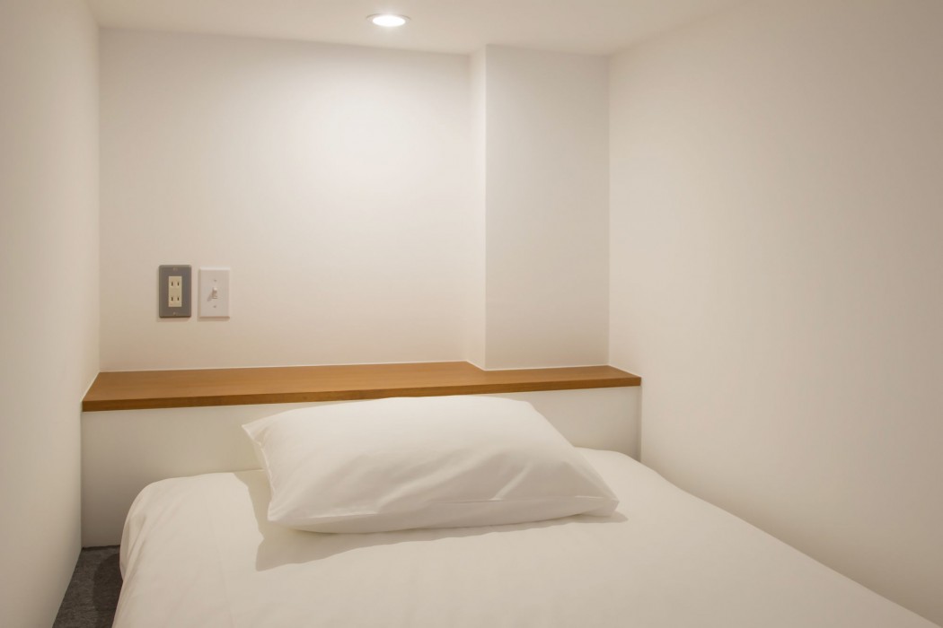 The Next Door Hostel Lower East Nine 16/84