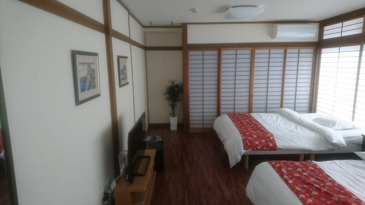 Hondori Inn 20/60