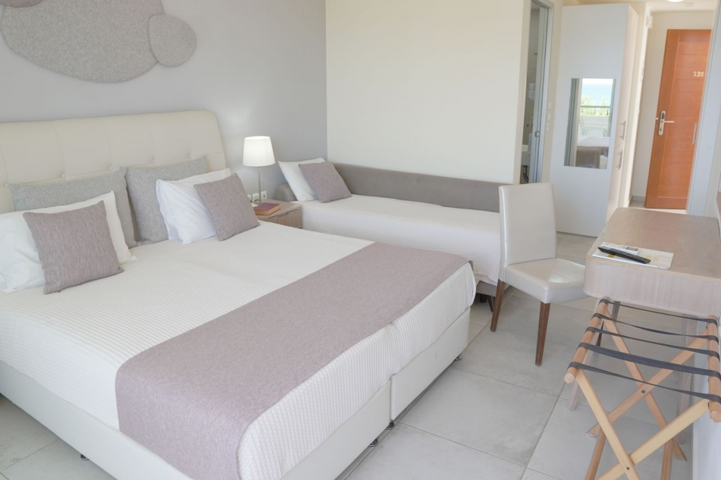 Faedra Beach Resort 9/21