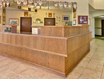 Days Inn Sault Ste Marie MI 4/23