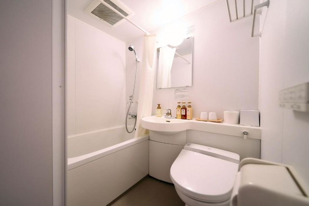 Hotel Plus Hostel Tokyo Kawasaki 12/36