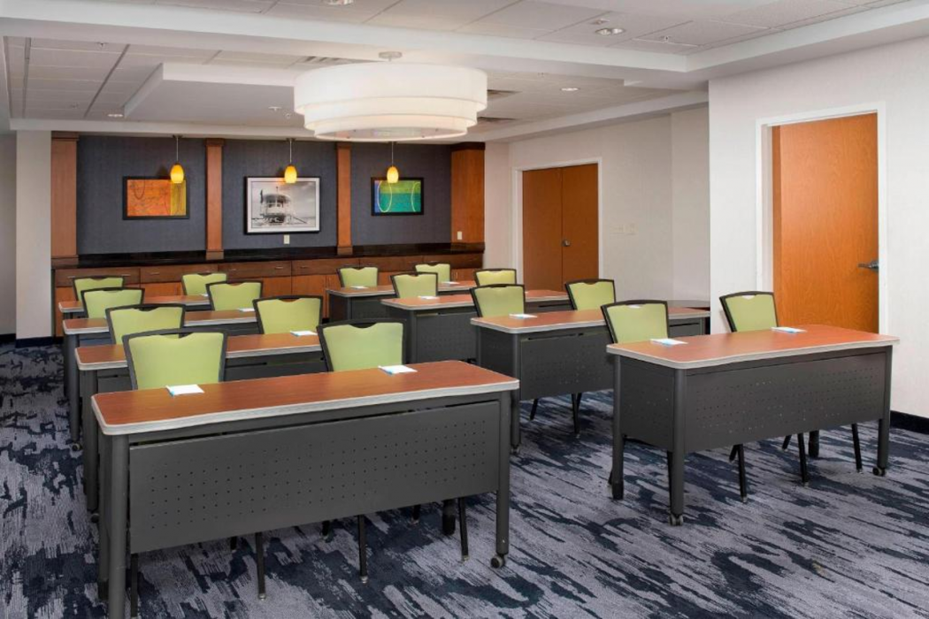 Fairfield Inn and Suites Miami Airport South 10/20