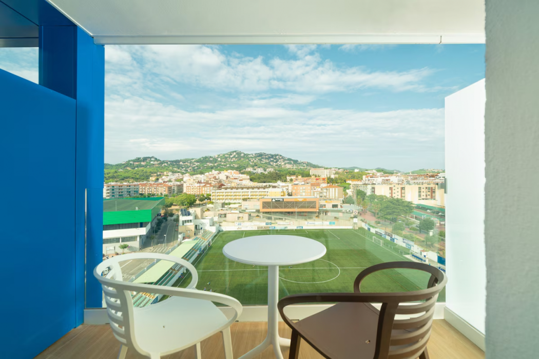 L Azure Hotel 25/64