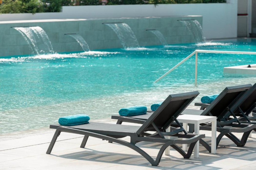 L Azure Hotel 29/64