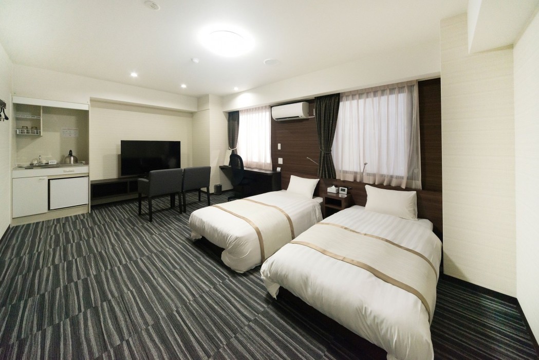 High Set HOTEL SHIZUOKA Inter 18/73