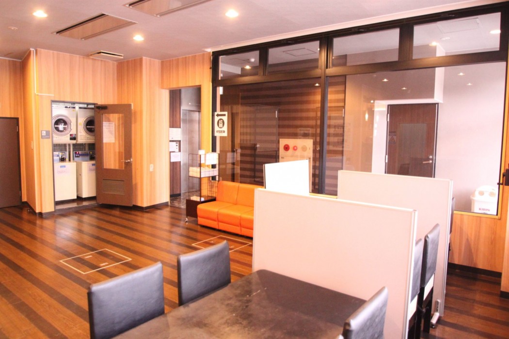 Apa Hotel Tsubamesanjo-Ekimae 17/65