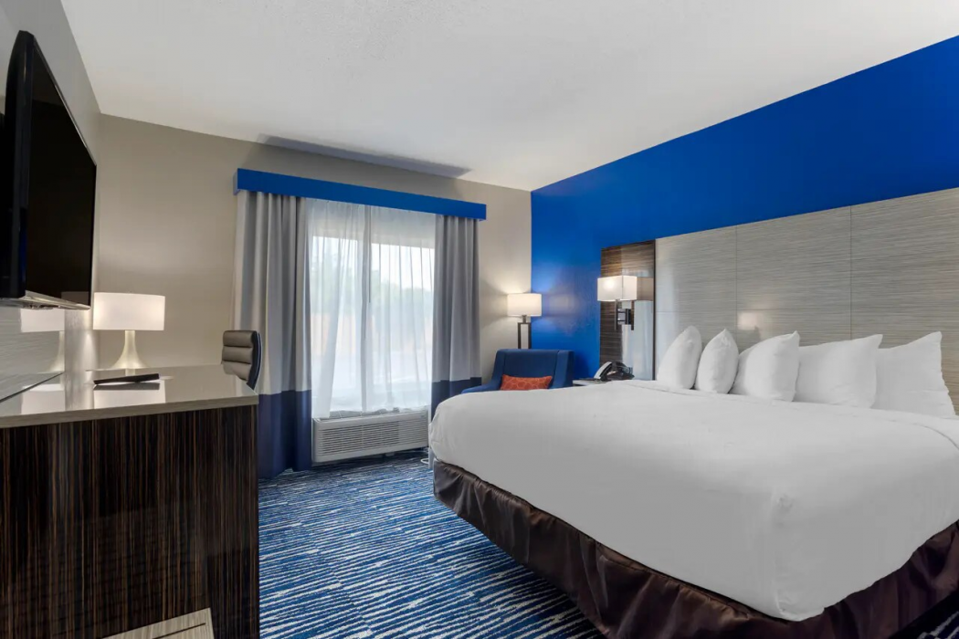 Comfort Inn & Suites Memphis East 14/15