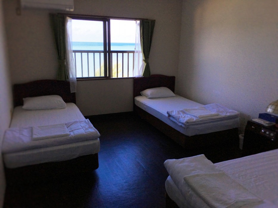 Hotel Hoshitate Iriomotejima (ex Seaside Hotel Blue Moon) 7/28