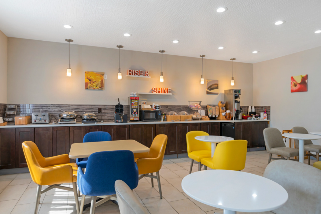 Comfort Inn & Suites Zanesville OH 23/27