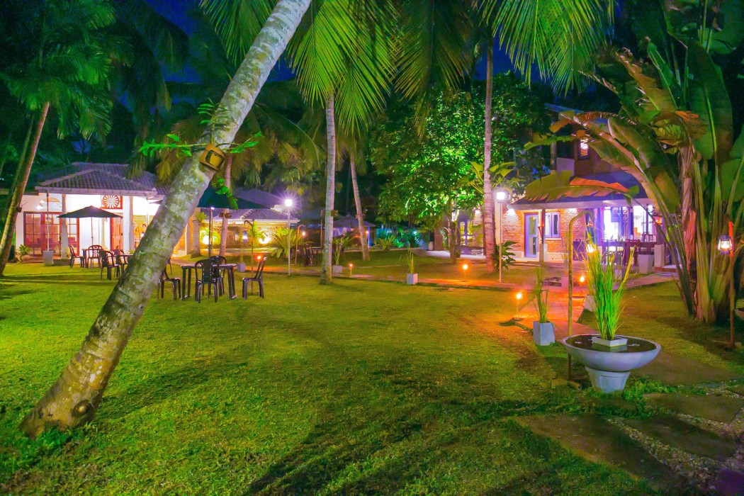 Pavana Hotel 40/63