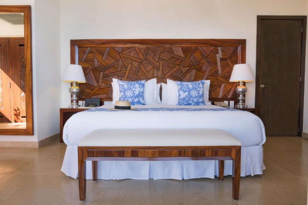 Grand Miramar All Luxury Suites and Residences 7/34