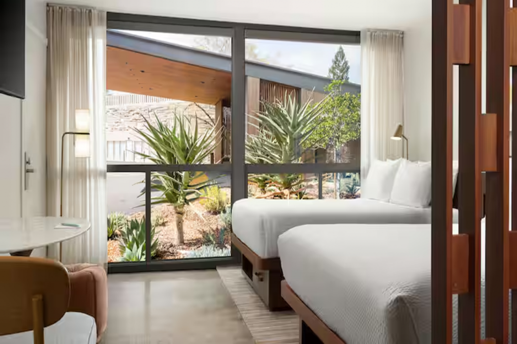 Flamingo Resort & Spa Santa Rosa Sonoma, Tapestry by Hilton 11/50