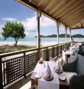 Hermitage Bay 18/55