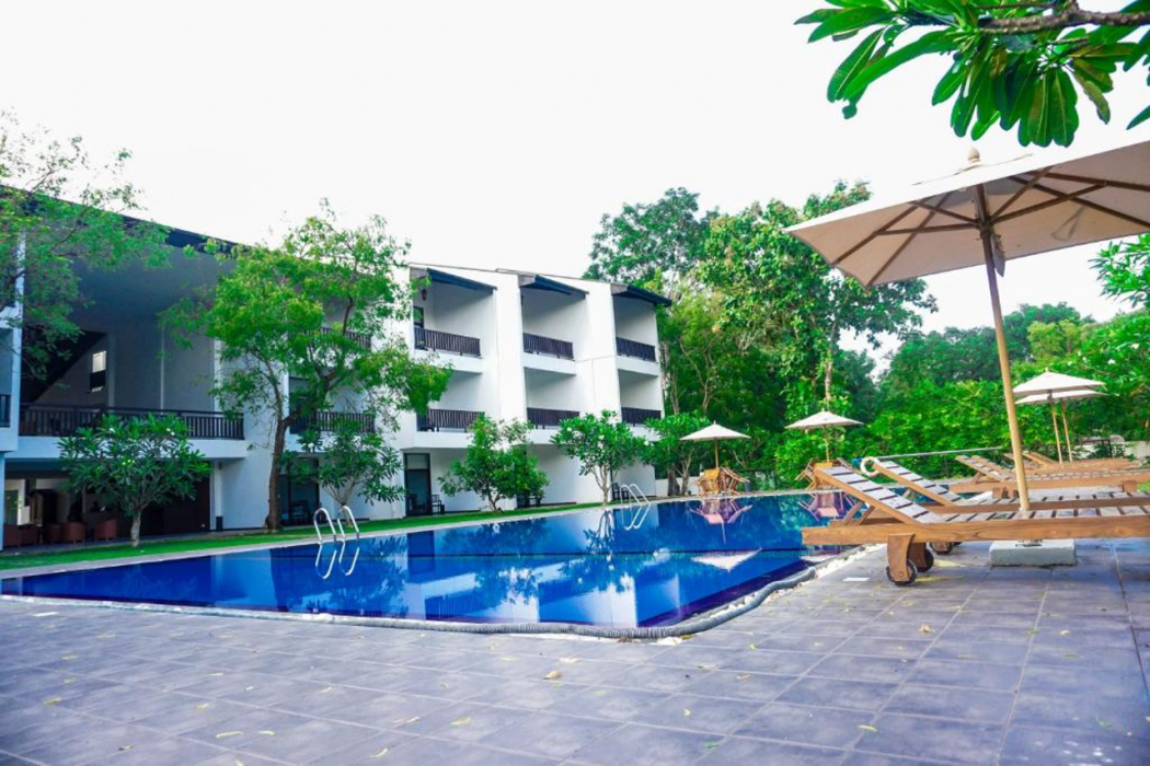 Grand Tamarind Lake Hotel 25/57
