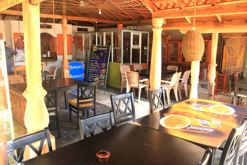 Layathraa Hotel And Restaurant photo4