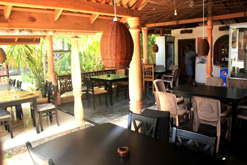 Layathraa Hotel And Restaurant photo2