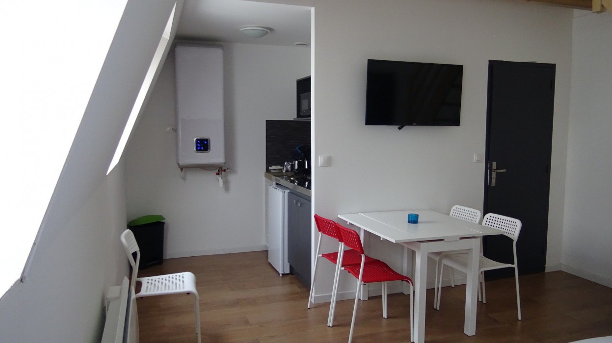 Nationale Apparthotel 30/71
