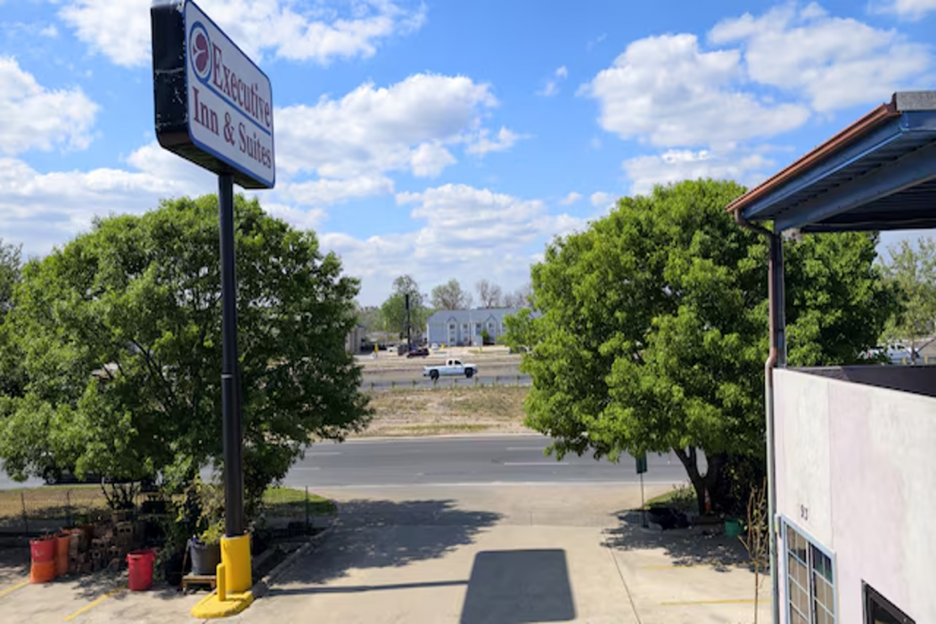 Executive Inn & Suites San Marcos, TX in SAN MARCOS - TX