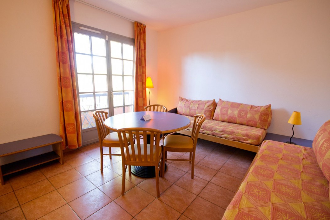 Belambra Hotels And Resorts Les Chenes Verts 8/64