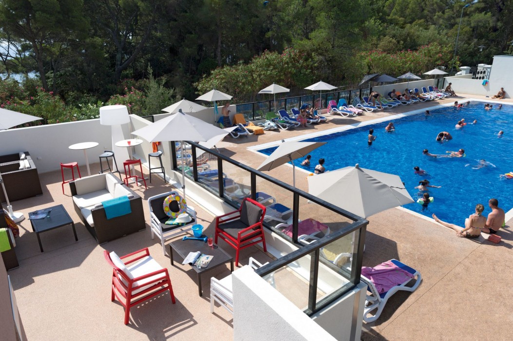 Belambra Hotels And Resorts Les Chenes Verts 30/64