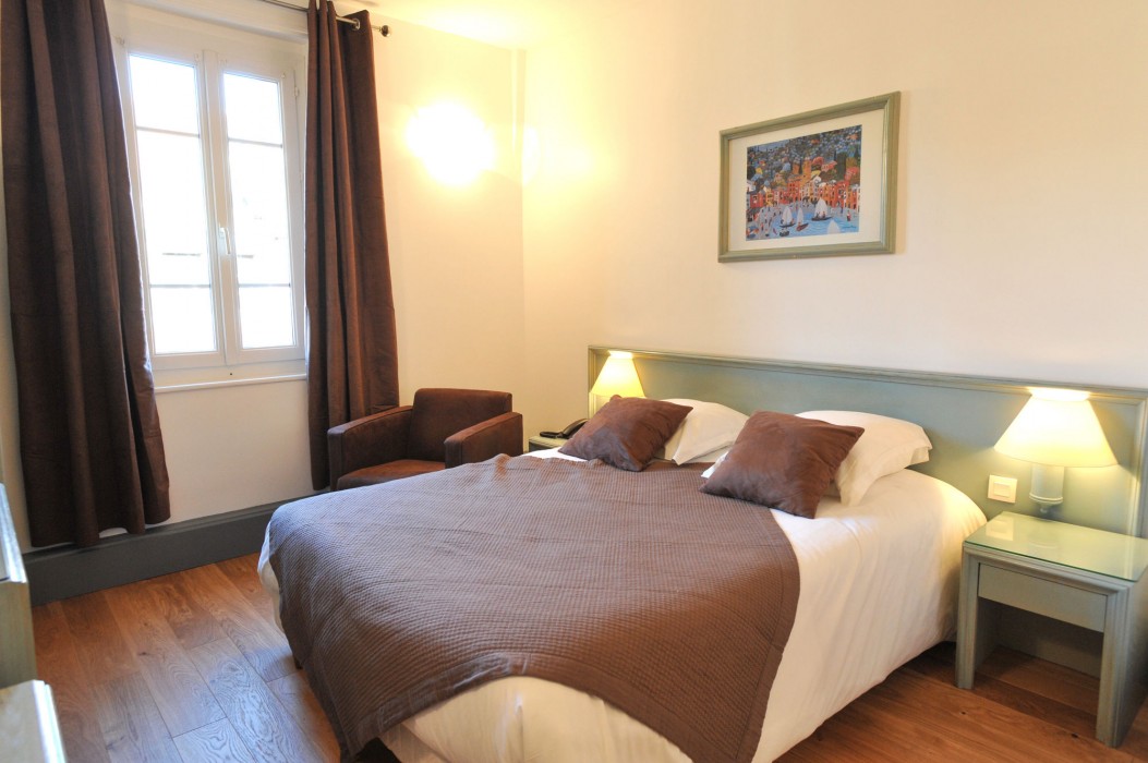 Hotel Des Falaises 28/49