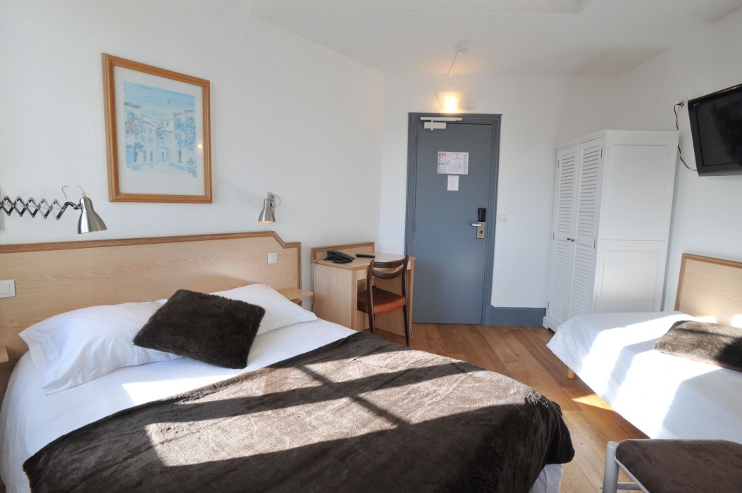 Hotel Des Falaises 36/49