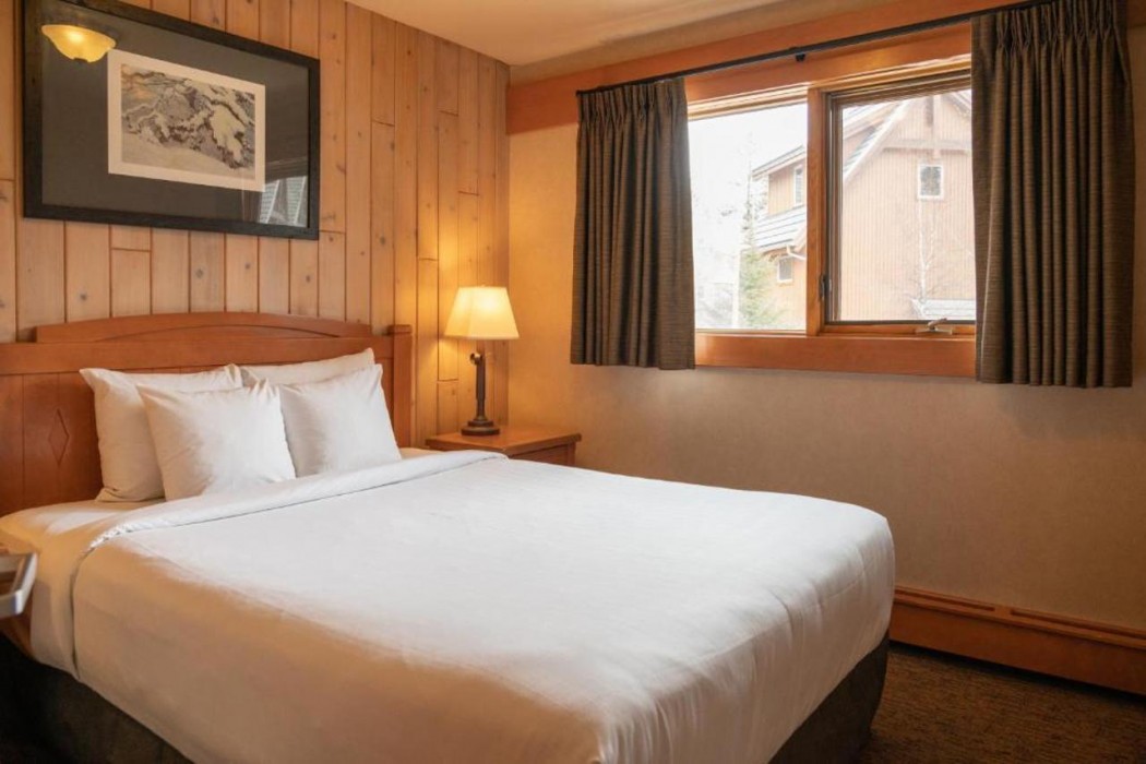 Hidden Ridge Resort 23/73