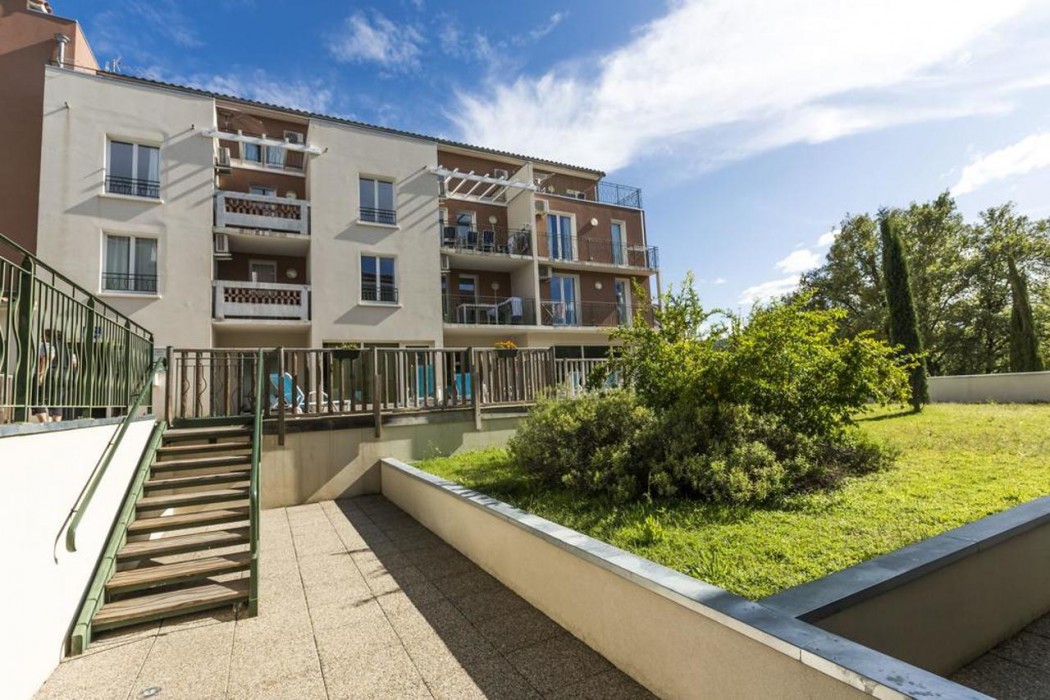 Terres de France – Residence Cote Provence in GREOUX-LES-BAINS