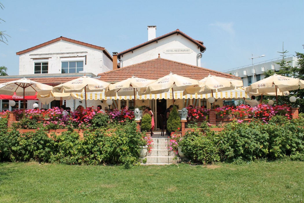 Hôtel Restaurant Maison Blanche 27/58