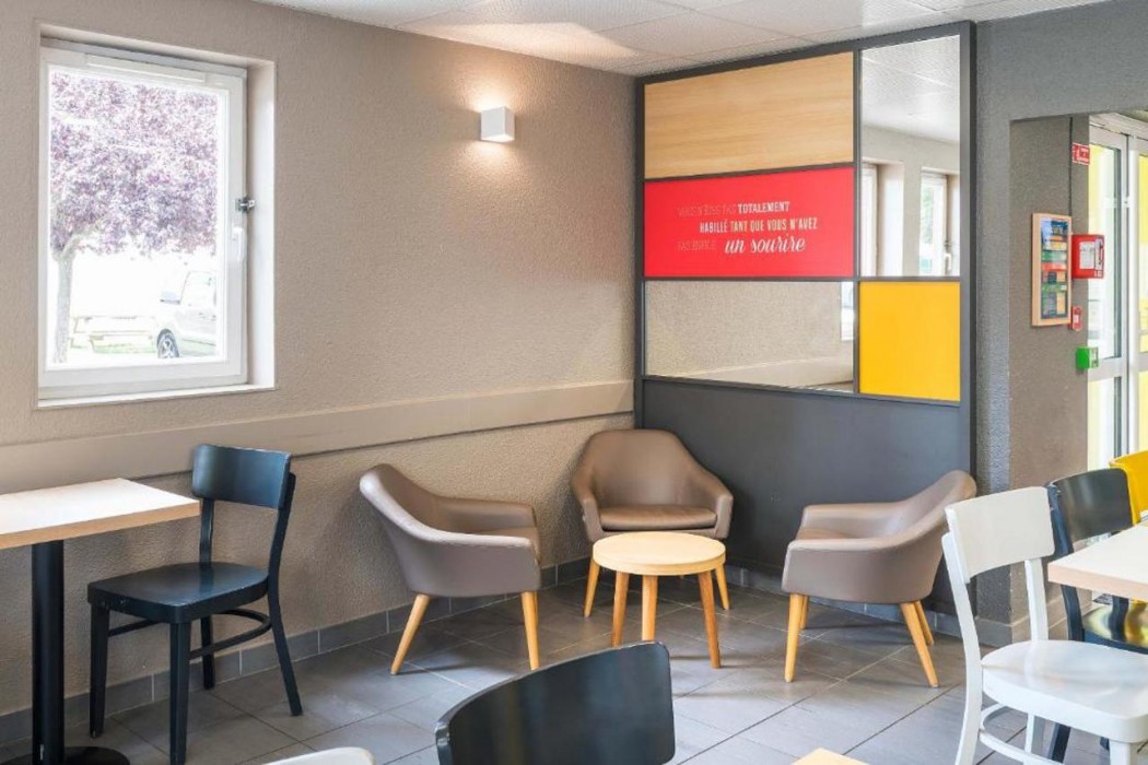 B&B Hotel Angers 2 University 8/18
