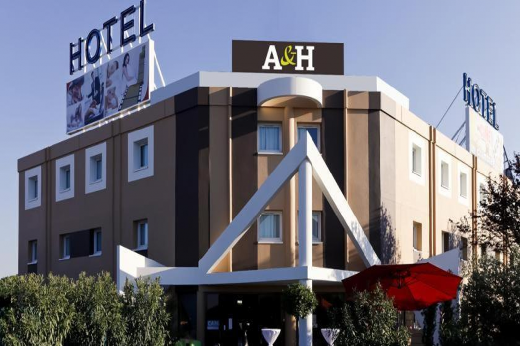 A&H プリヴィレージュ ホテル リヨン ユーレクスポ 写真1