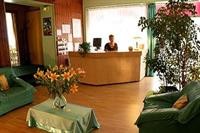Hotel Des Pyrenees 25/37