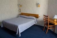 Hotel Des Pyrenees 28/37