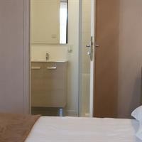 Hotel Des Pyrenees 23/37