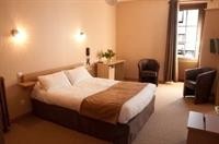 Hotel Des Pyrenees 29/37