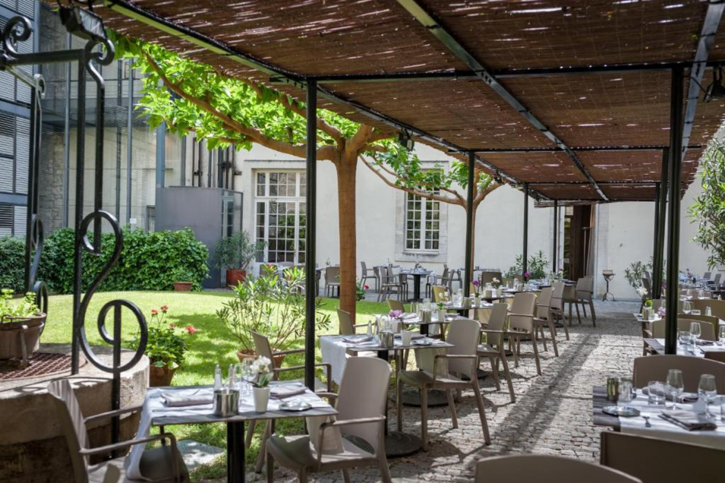 Hotel Le Cloitre Saint Louis 17/34