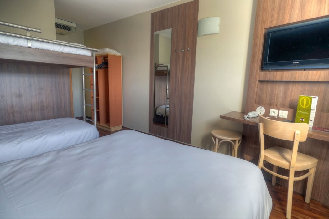 B&B Hotel Saint Etienne Monthieu 27/55