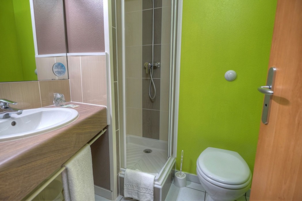 B&B Hotel Saint Etienne Monthieu 28/55