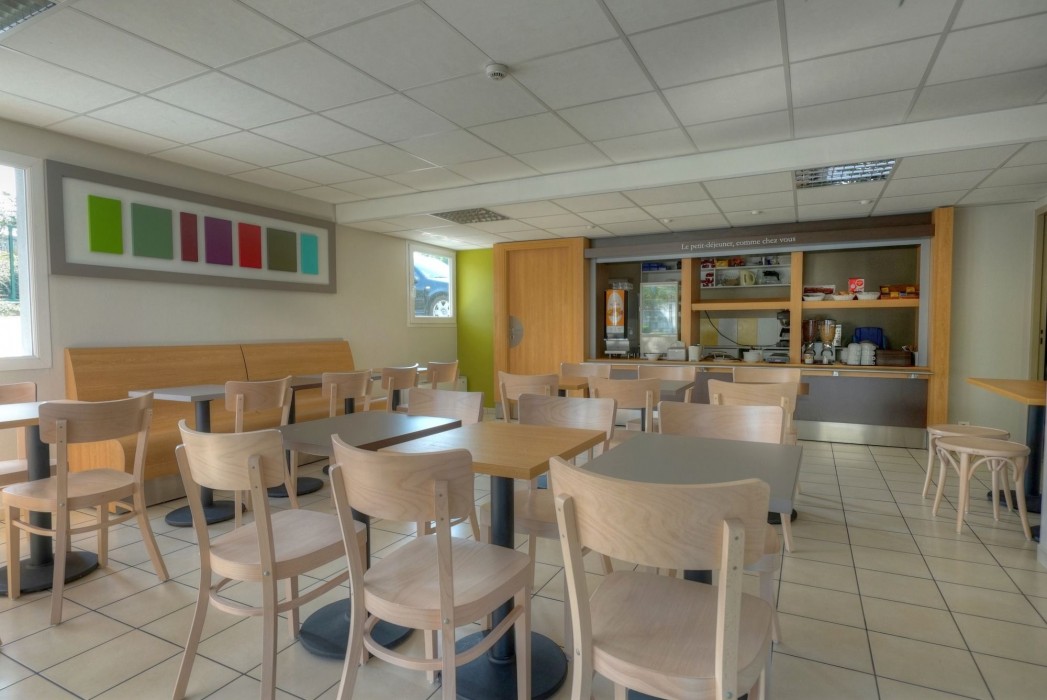 B&B Hotel Saint Etienne Monthieu 33/55