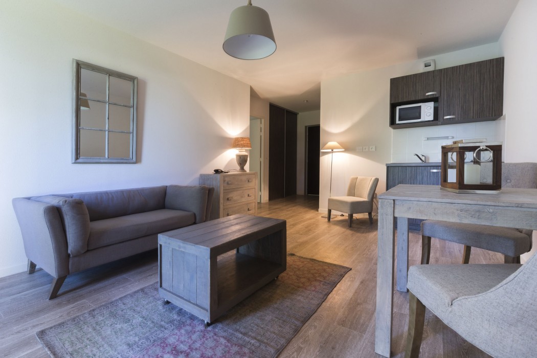 Zenao Appart'hotel Nevers 27/63