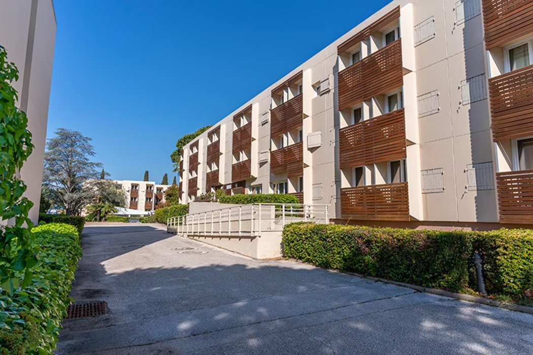 Residence L Ile D Or 6/74