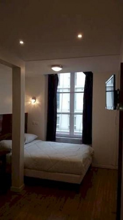 Hôtel De Ménilmontant 22/69