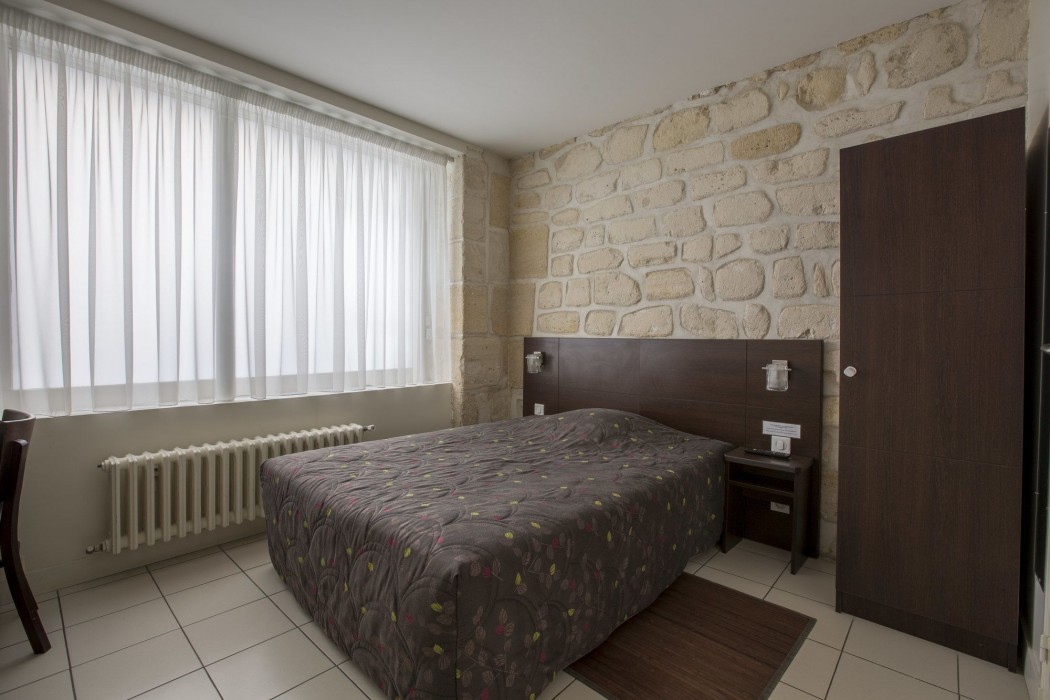Hotel De Reims 27/91